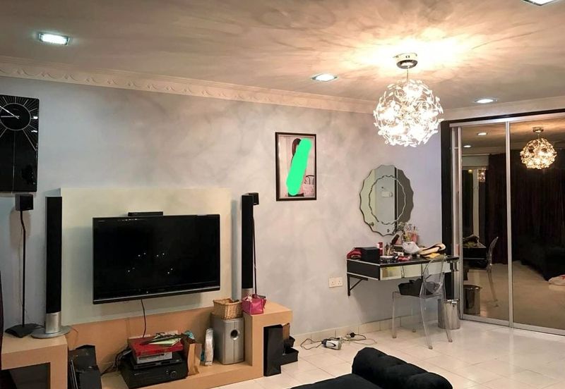 Laman Rimbunan Kepong 2.5 Storey Terraced House for Sale