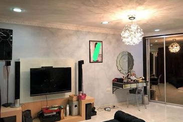 Laman Rimbunan Kepong 2.5 Storey Terraced House for Sale