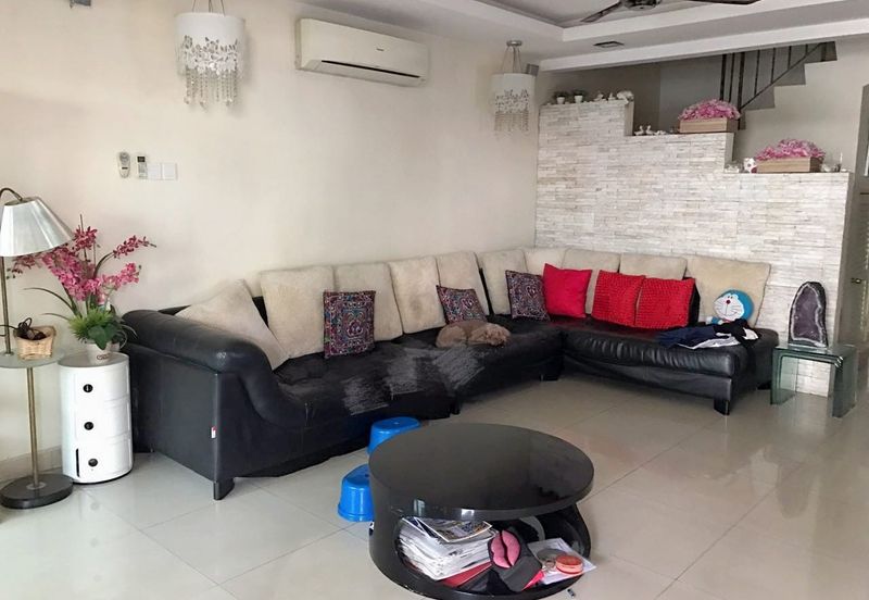 Laman Rimbunan Kepong 2.5 Storey Terraced House for Sale