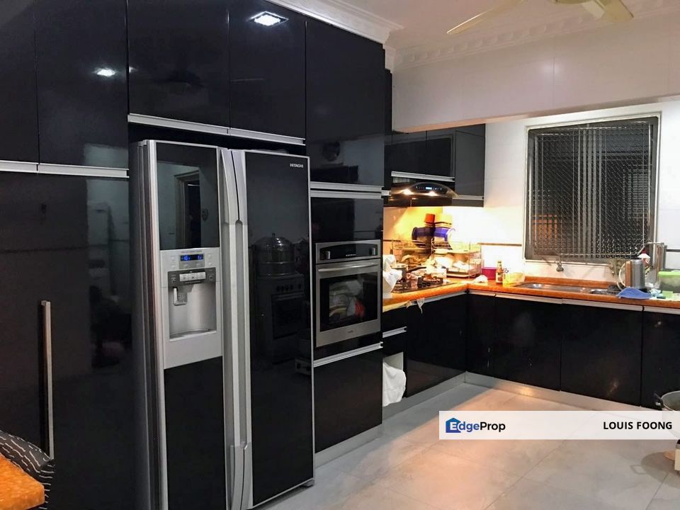 Laman Rimbunan Kepong 2.5 Storey Terraced House for Sale, Kuala Lumpur, Kepong