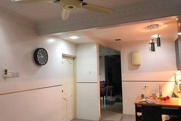 Laman Rimbunan Kepong 2.5 Storey Terraced House for Sale