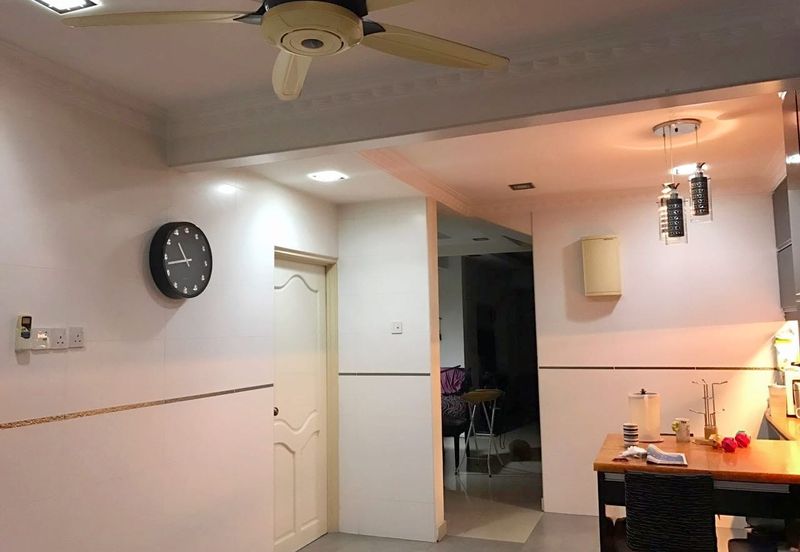 Laman Rimbunan Kepong 2.5 Storey Terraced House for Sale