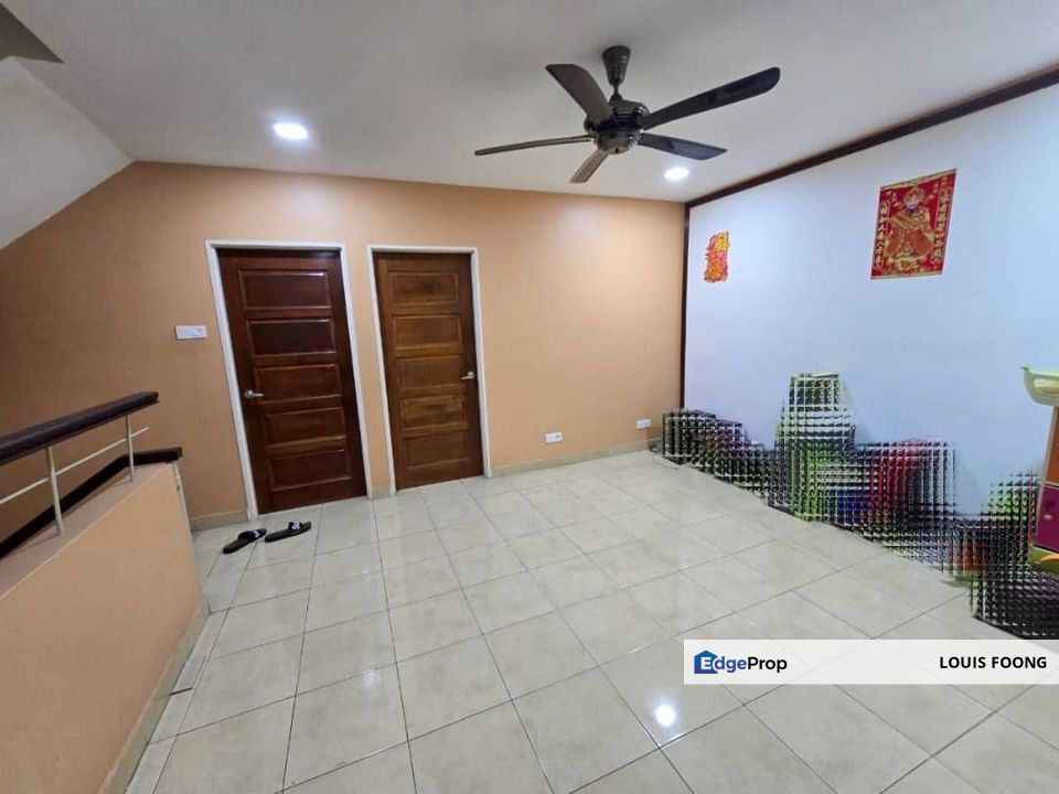 Laman Rimbunan Kepong Triple Storey Terraced Landed House Renovated for Sale, Kuala Lumpur, Kepong