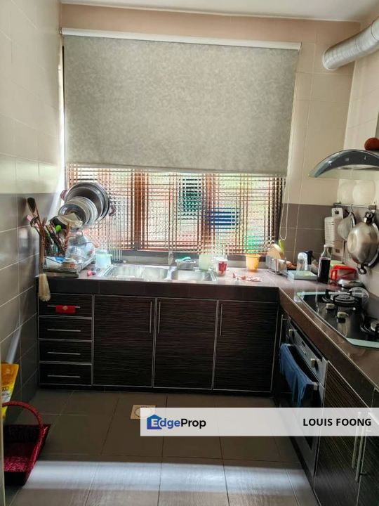 Laman Rimbunan Kepong 2.5 Storey Terraced Landed House Renovated for Sale, Kuala Lumpur, Kepong