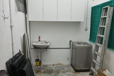 Kepong Baru Kepong Uphill Single Storey Terraced Landed House Basic Unit for Sale