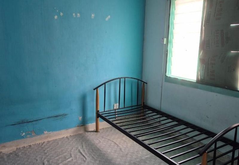 Kepong Baru Kepong Uphill Single Storey Terraced Landed House Basic Unit for Sale