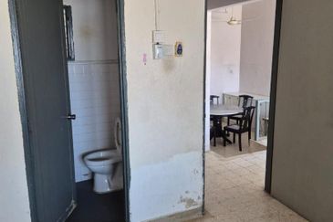 Kepong Baru Kepong Uphill Single Storey Terraced Landed House Basic Unit for Sale