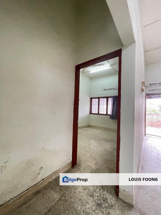 Kepong Baru Kepong Uphill Single Storey Terraced Landed House Basic Unit for Sale, Kuala Lumpur, Kepong