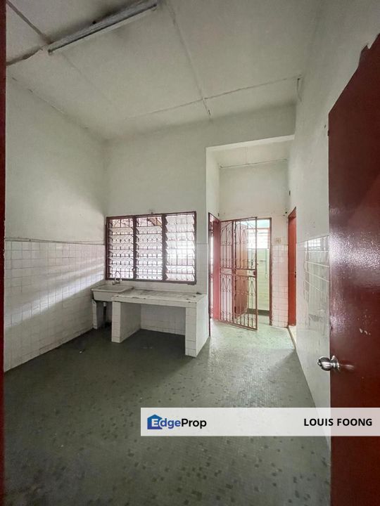 Kepong Baru Kepong Uphill Single Storey Terraced Landed House Basic Unit for Sale, Kuala Lumpur, Kepong