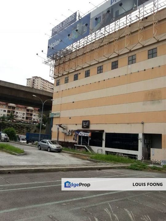 Kompleks Desa, Desa Complex Kepong Ground Floor Retail Shop Office for Sale, Kuala Lumpur, Kepong