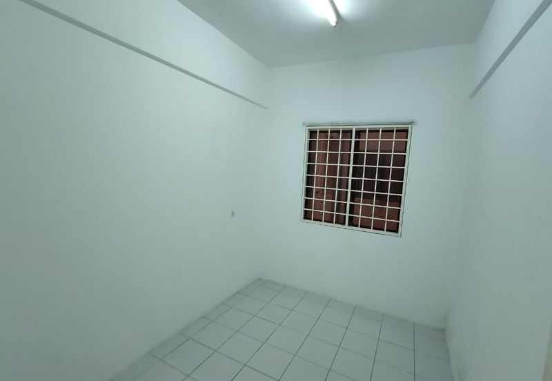 Ixora Apartment
