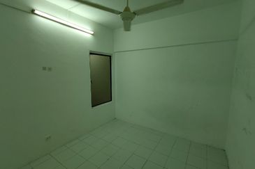 Ixora Apartment