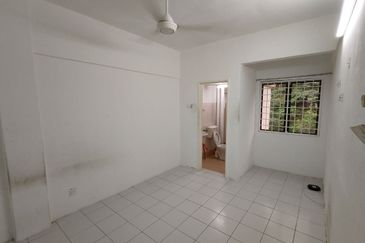 Ixora Apartment