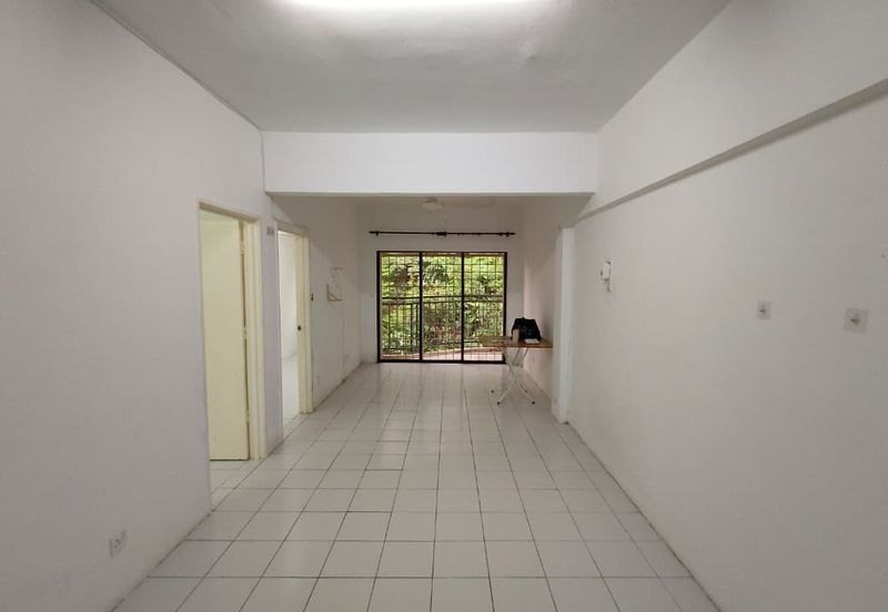 Ixora Apartment