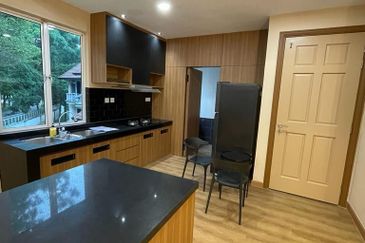 Desa ParkCity (Adora)