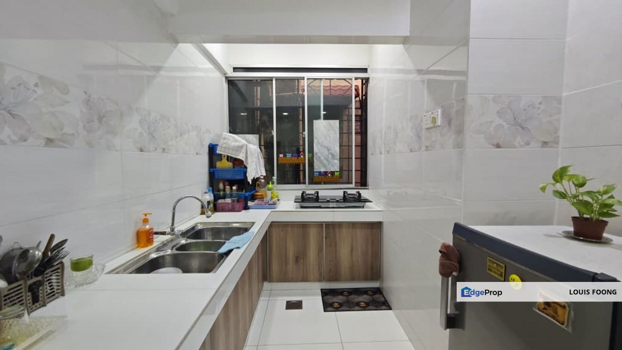 Greenview Apartment Jinjang Kepong Nice Renovated Unit for Sale, Kuala Lumpur, Kepong