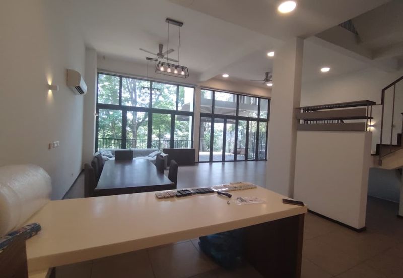 The Mansions @ Parkcity Heights