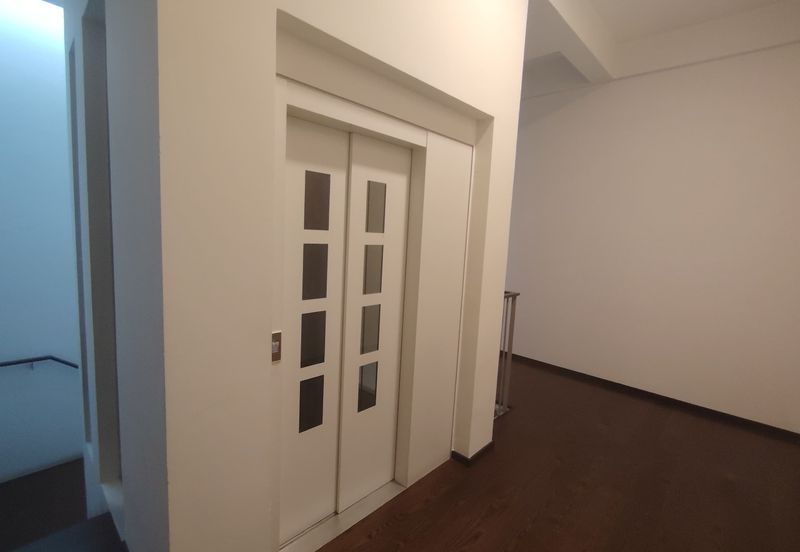 The Mansions @ Parkcity Heights