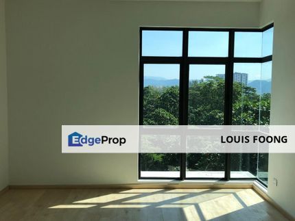 The Henge Kepong Lake Side Condo Spacious Unit for Sale, Kuala Lumpur, Kepong