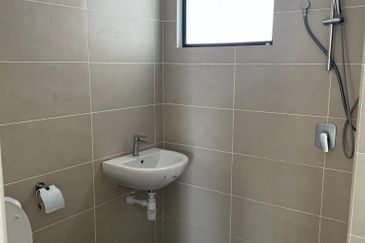 Fortune Perdana Lakeside Residences