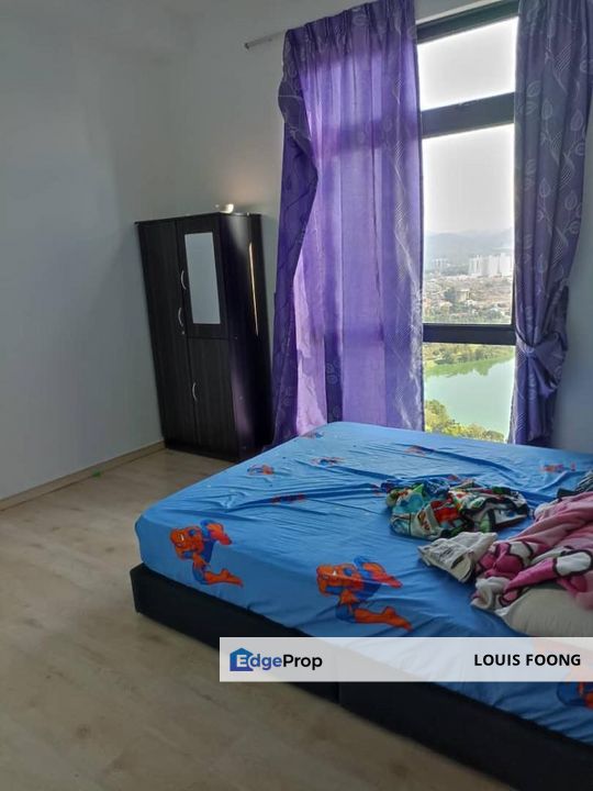 The Henge Kepong Lake Side Highend Condominium Lake View Unit Below Market for Sale, Kuala Lumpur, Kepong