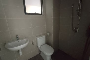 Fortune Perdana Lakeside Residences