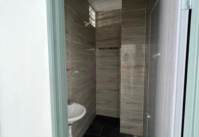 Medan Putra Business Centre