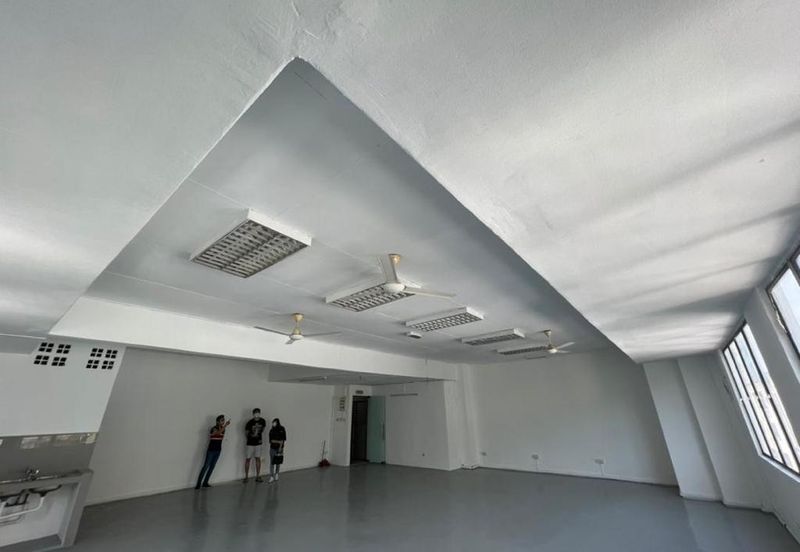 Medan Putra Business Centre