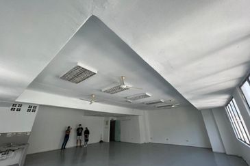 Medan Putra Business Centre