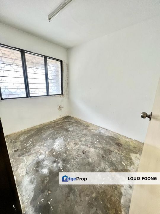 Taman Kepong 1 Storey Terraced Landed House for Sale, Kuala Lumpur, Kepong
