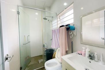  Saujana Damansara Damai 2 Storey Terraced Landed House for Sale