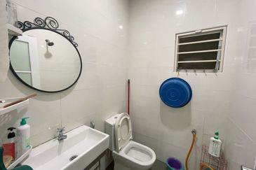  Saujana Damansara Damai 2 Storey Terraced Landed House for Sale