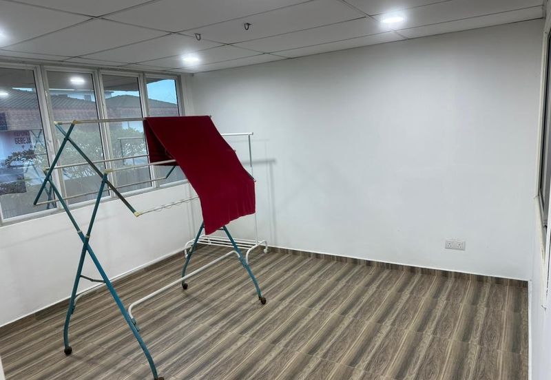 Taman Kepong (Kepong Garden)