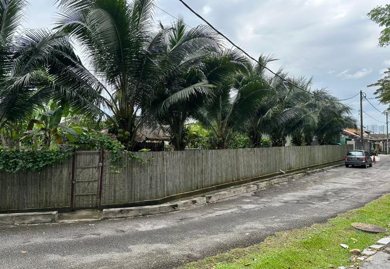 Taman Kepong (Kepong Garden)