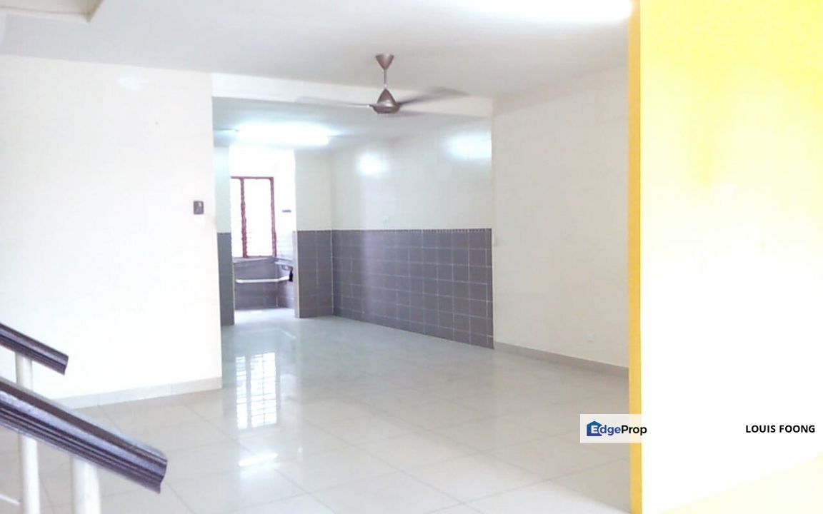 Laman Rimbunan Matahari Kepong 3 Storey Terraced House for Sale, Kuala Lumpur, Kepong