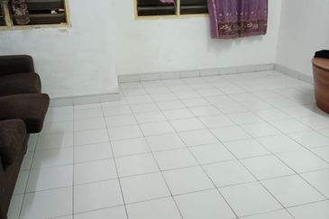 Laman Damai (Li Garden Apartment)