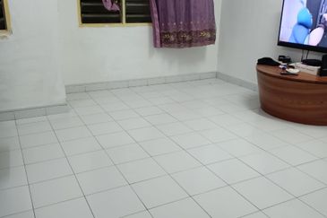 Laman Damai (Li Garden Apartment)