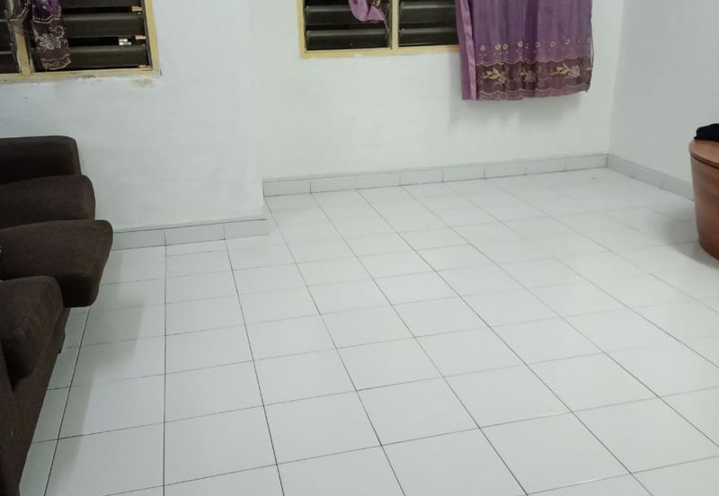 Laman Damai (Li Garden Apartment)