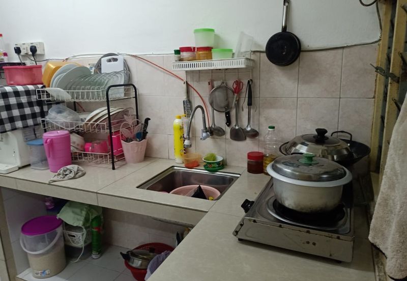 Laman Damai (Li Garden Apartment)