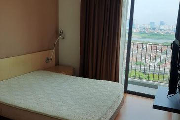 Kiara East Suite DEX