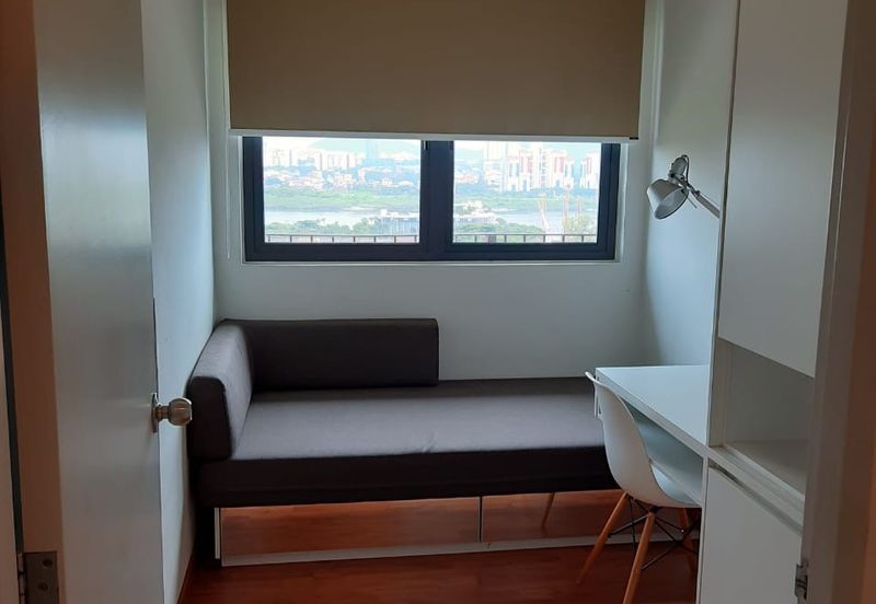 Kiara East Suite DEX