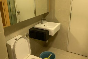 Kiara East Suite DEX