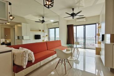 Kiara East Suite DEX