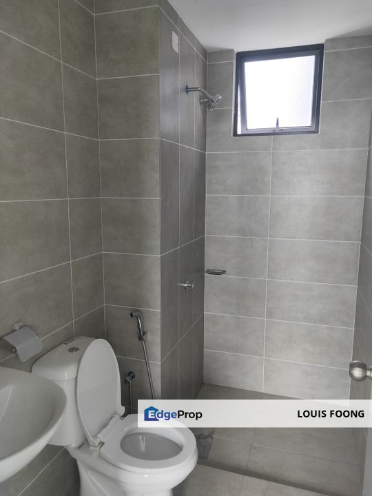 Mizumi Kepong Lake Side Condominium Lake View Unit for Sale, Kuala Lumpur, Kepong