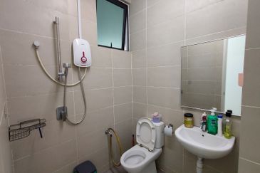 Fortune Perdana Lakeside Residences