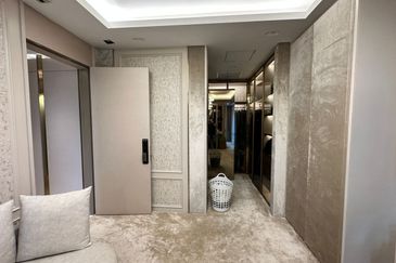 Aria Luxury Residence