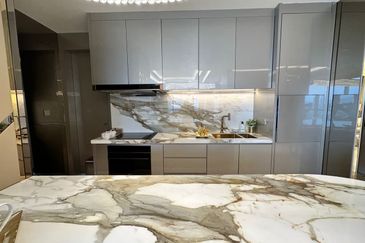 Aria Luxury Residence