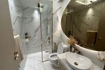 Aria Luxury Residence