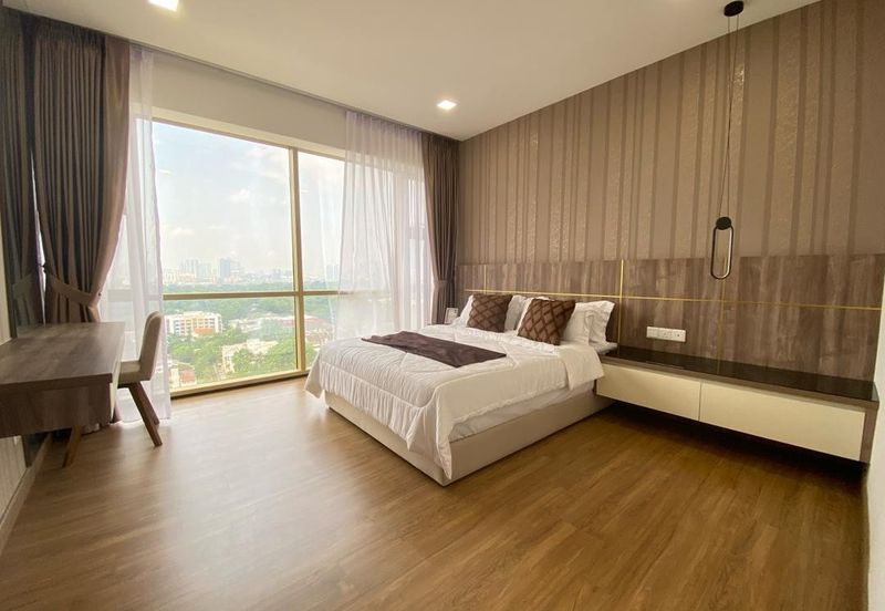 Residensi R8 Ampang Hilir Kuala Lumpur Luxury Condominium Fully Furnished Unit for Sale