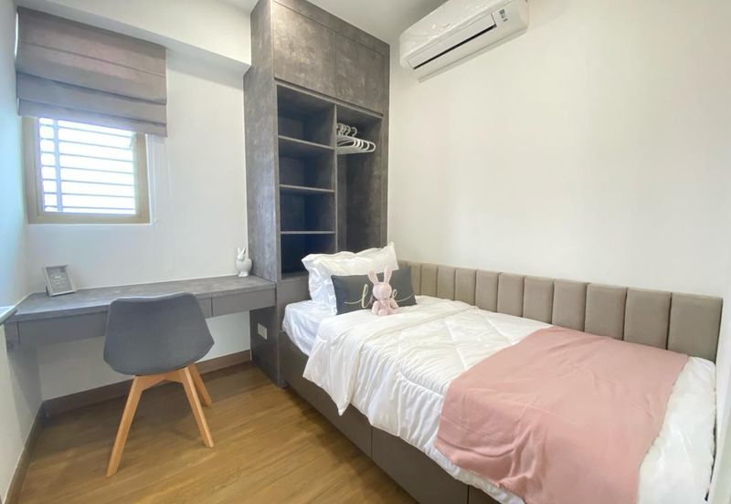 Residensi R8 Ampang Hilir Kuala Lumpur Luxury Condominium Fully Furnished Unit for Sale